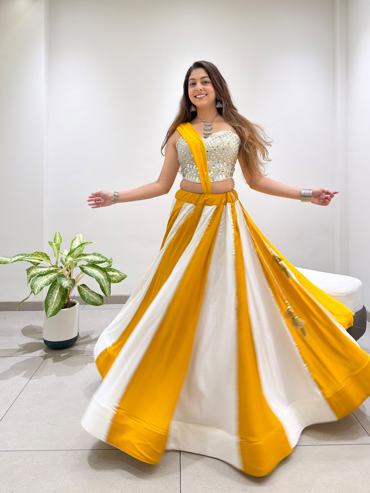 Garvika Raasleela Navratri Lehenga Choli