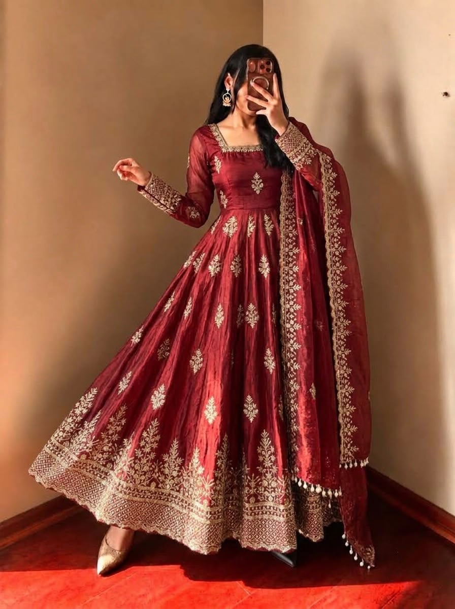 Mehfil-e-Bahar Anarkali Set