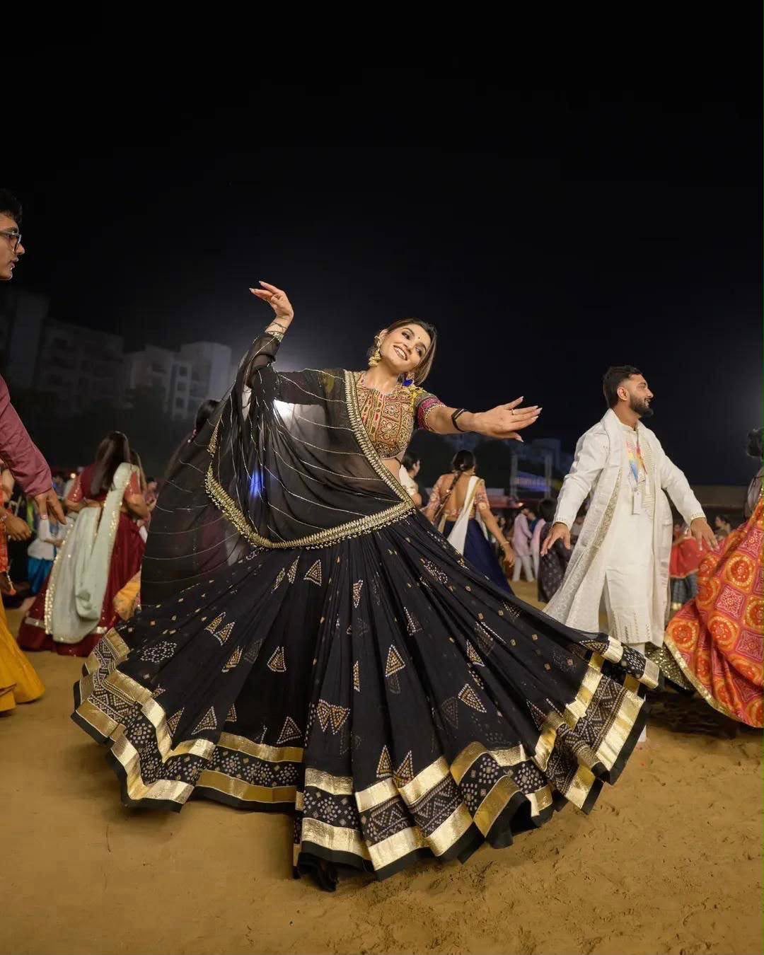 Garba Gulnaar Navratri Lehenga Choli