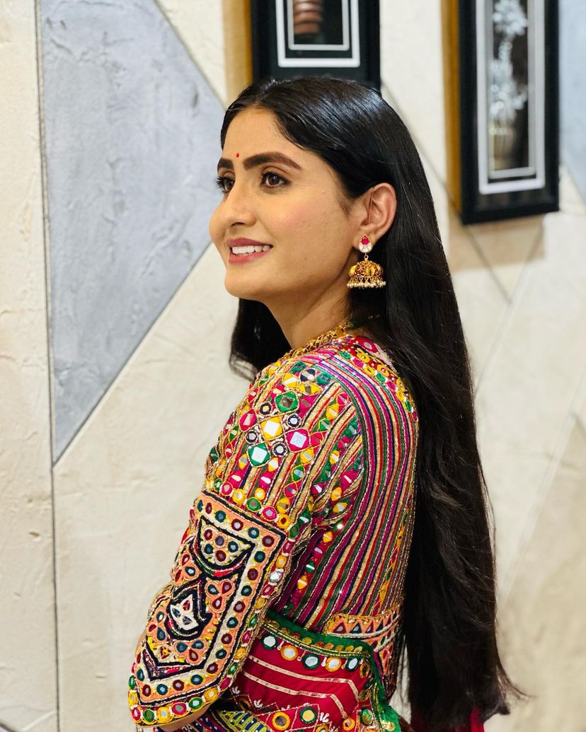 Zariya Mirror Navratri Lehenga Choli
