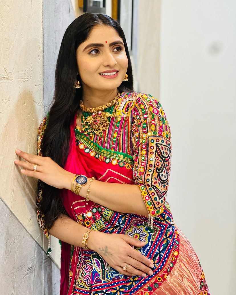 Zariya Mirror Navratri Lehenga Choli