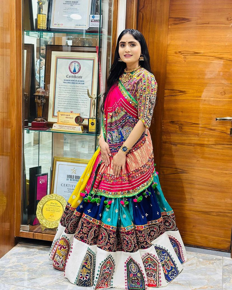 Zariya Mirror Navratri Lehenga Choli