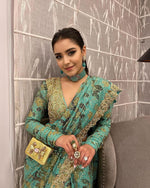Meher-e-Hara Neelam Saree