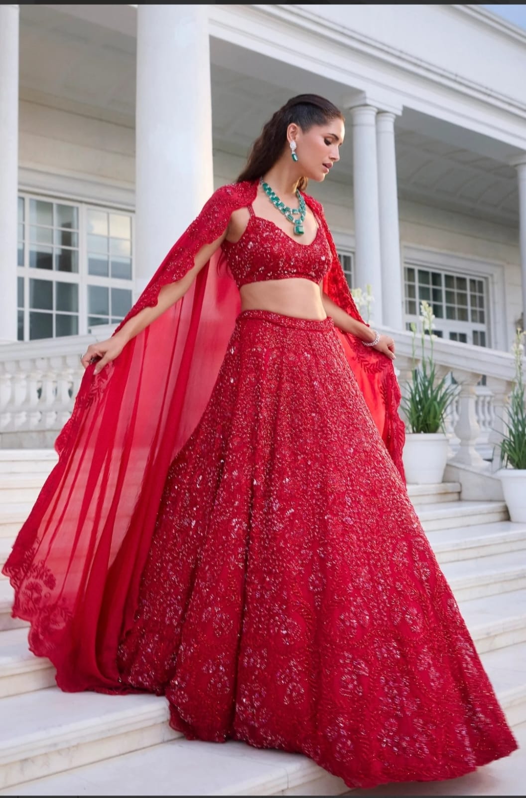 Gul-e-Naghma Laal Lehenga Choli