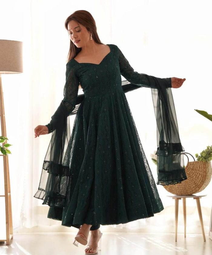 Zarqa-E-Nilofer Anarkali Suit Set