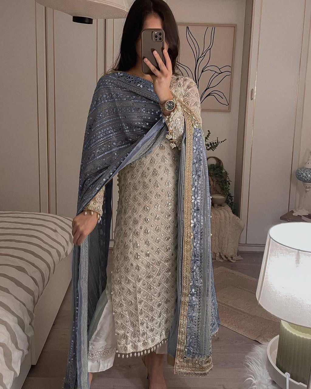 Shahi Hoorain Salwar Suit