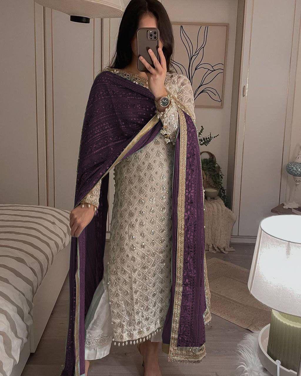Shahi Hoorain Salwar Suit