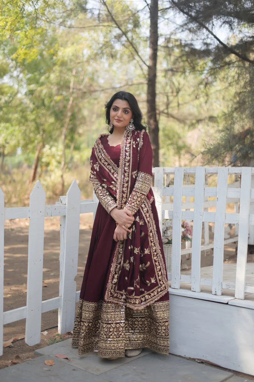 Noor-e-Zafra Maroon Anarkali