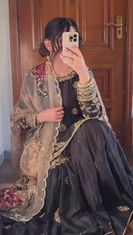 Naaz-E-Siyah Sharara Set