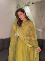 Hariyali Noor Twirl Set