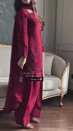 Luxe Rouge Majesty Suit